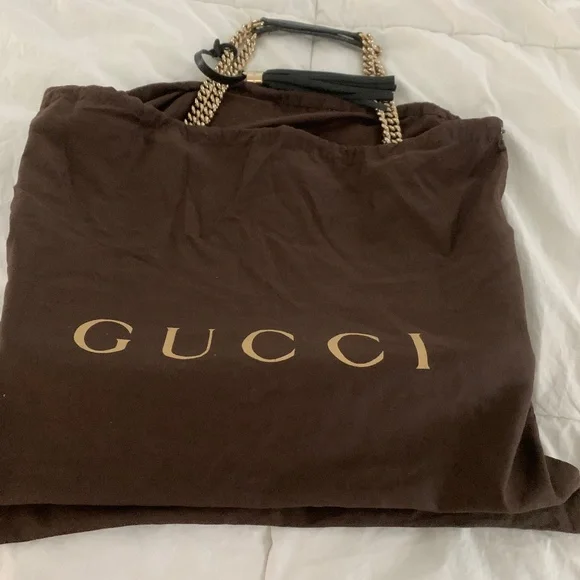 GUCCI BAG Authentic - Picture 3 of 16